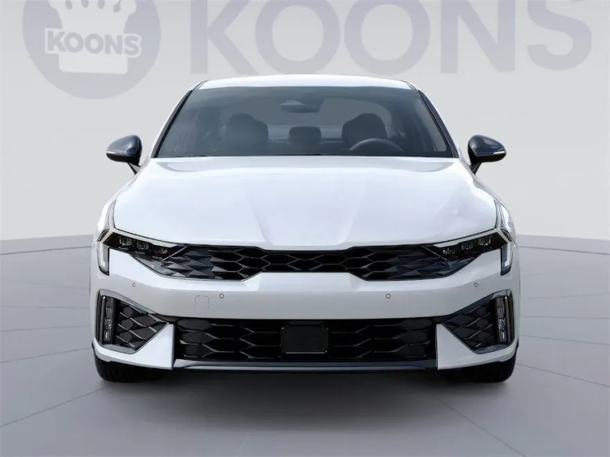 2025 Kia K5 GT-Line photo 1