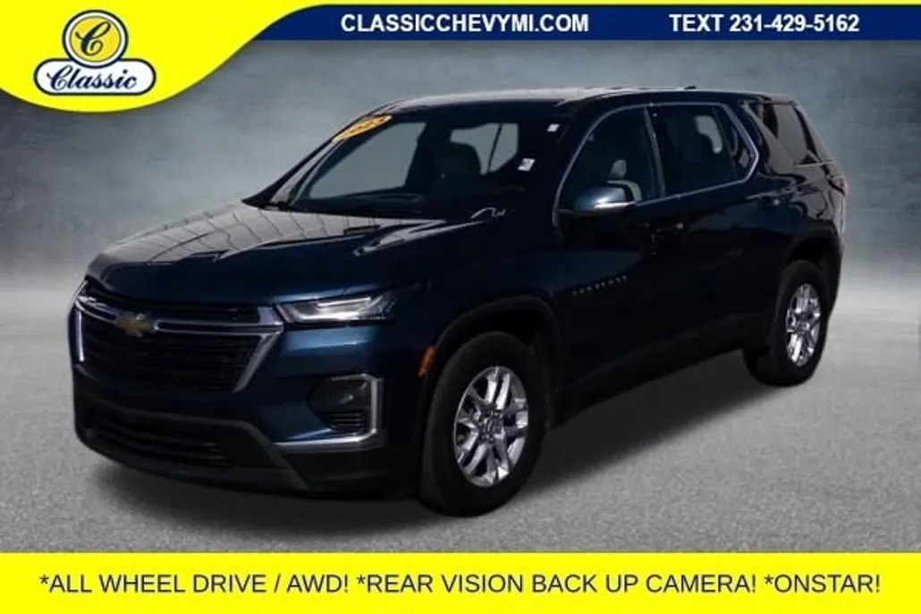 2023 Chevrolet Traverse LS photo 1