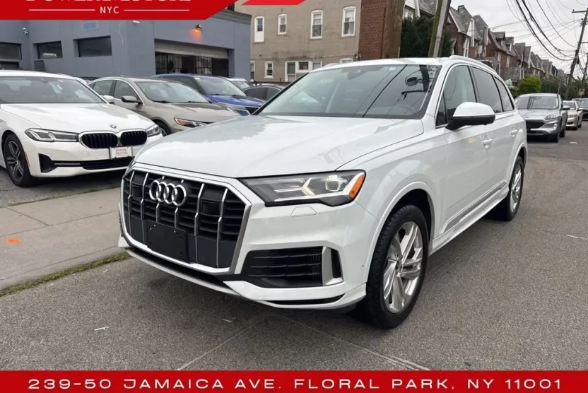 2023 Audi Q7 55 Premium Plus photo 1