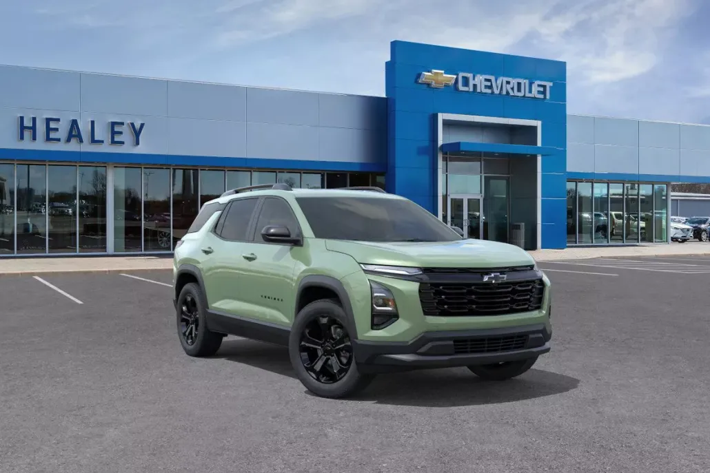 2026 Chevrolet Equinox LT photo 1