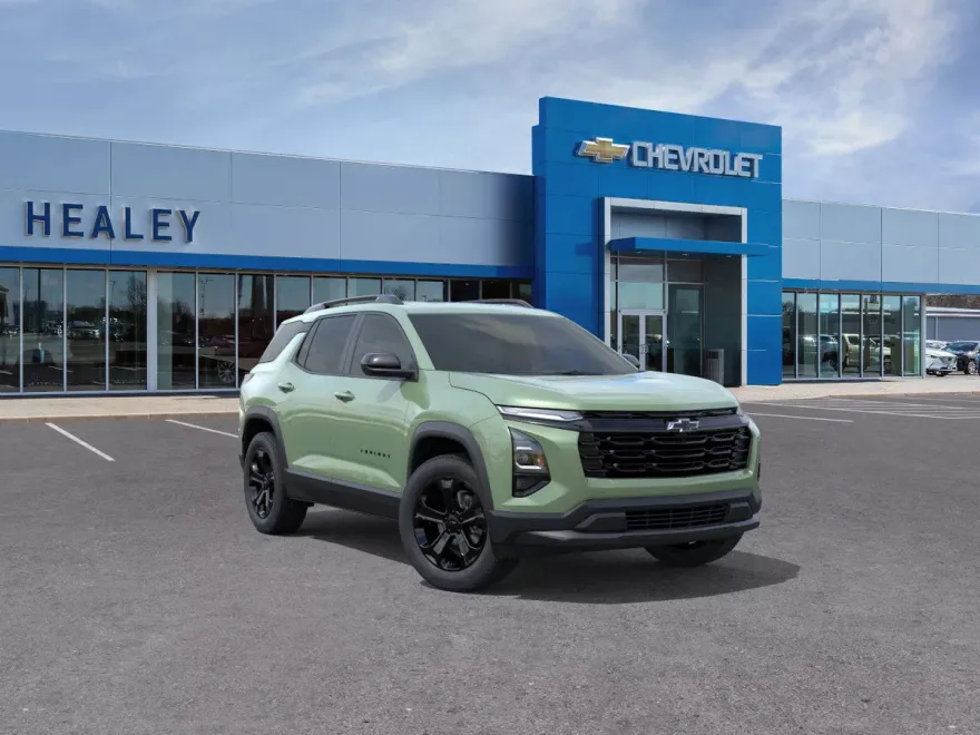 2026 Chevrolet Equinox LT photo 1