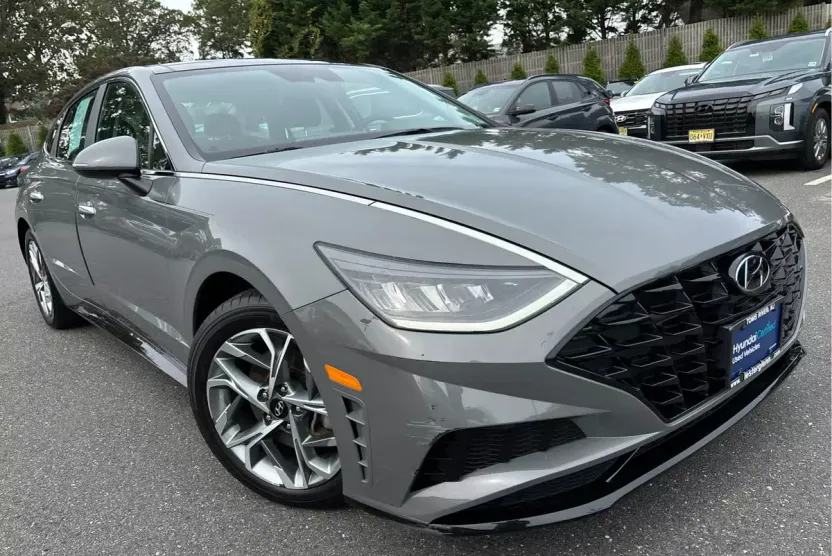 2023 Hyundai Sonata SEL photo 1