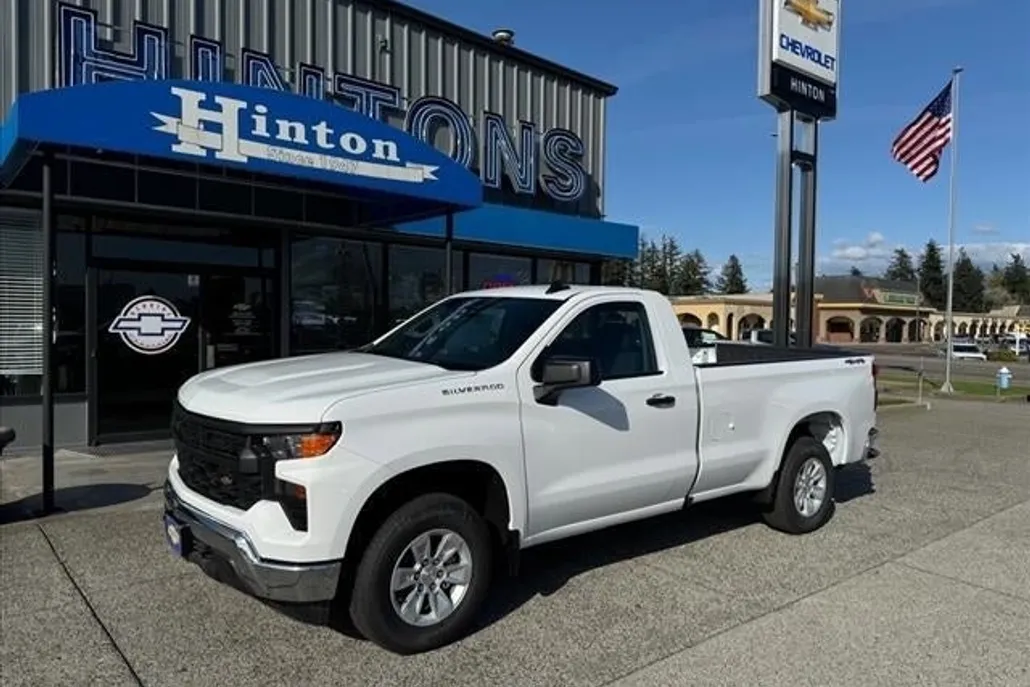 2025 Chevrolet Silverado 1500 photo 1