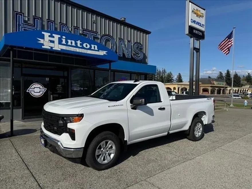 2025 Chevrolet Silverado 1500 photo 1