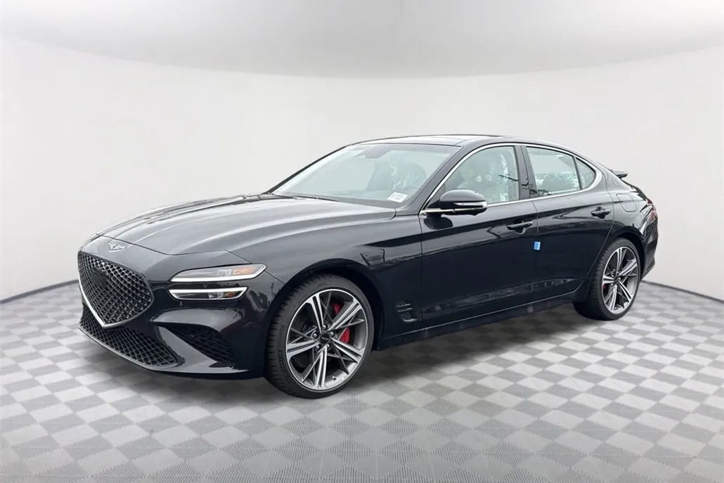 2025 Genesis G70 3.3T Sport Prestige photo 1