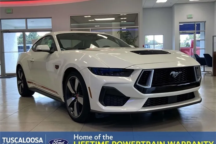 2025 Ford Mustang GT Premium photo 1