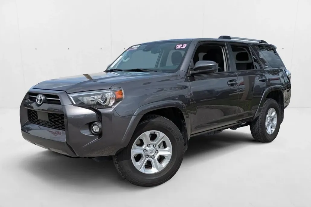 2023 Toyota 4Runner SR5 photo 1