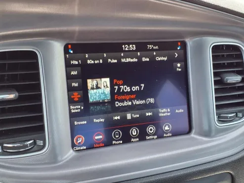 2023 Dodge Charger SXT photo 4