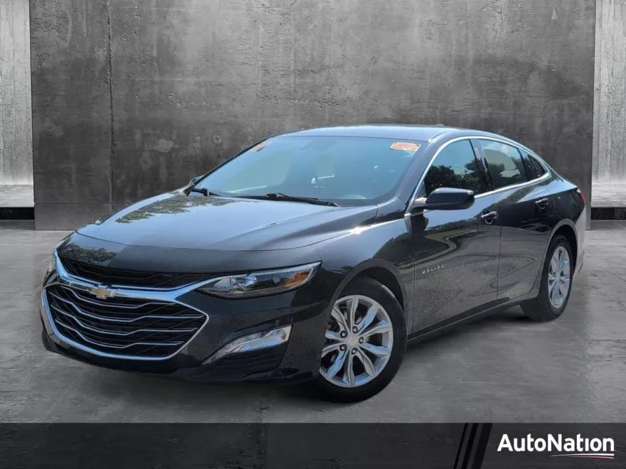 2023 Chevrolet Malibu 1LT photo 1