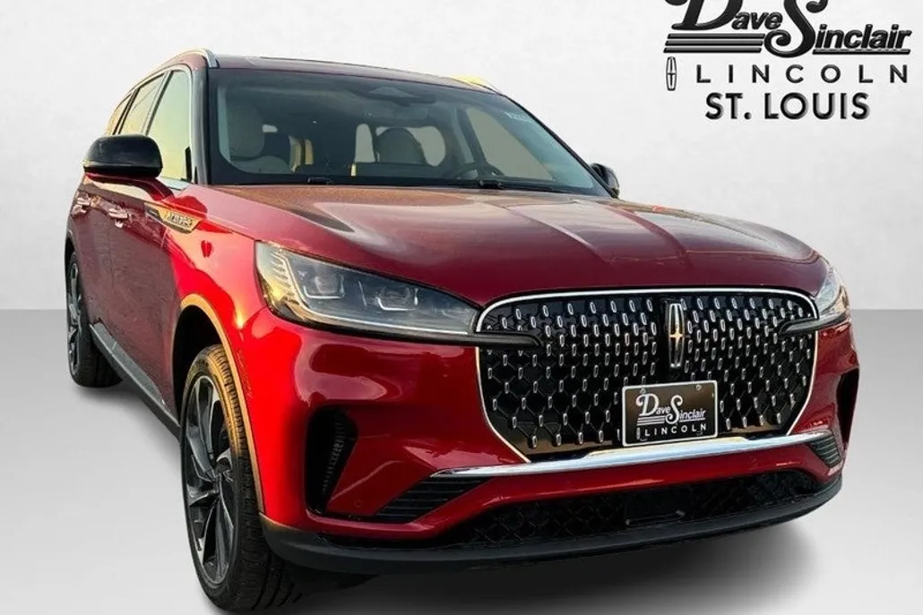 2025 Lincoln Aviator Reserve photo 1