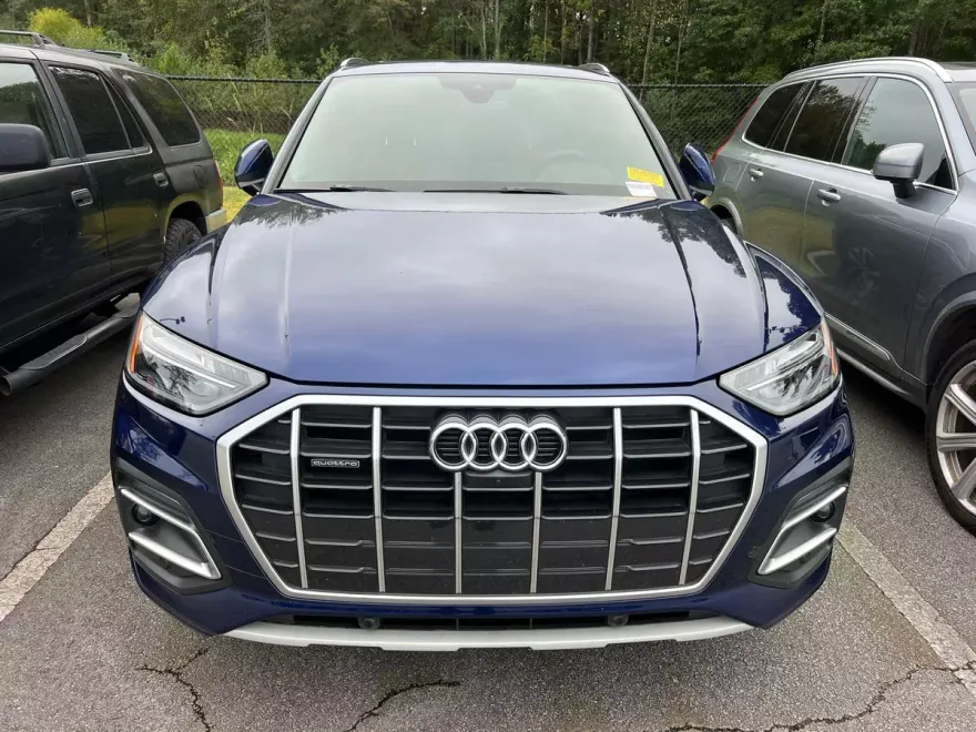 2021 Audi Q5 Premium photo 1