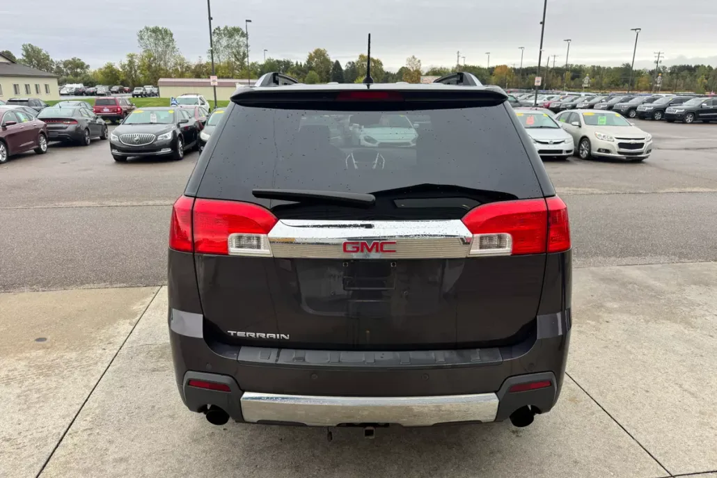 2013 Gmc Terrain SLE photo 1