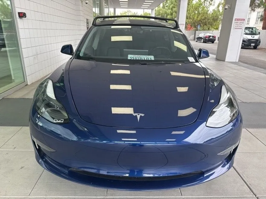 2023 Tesla Model 3 photo 1
