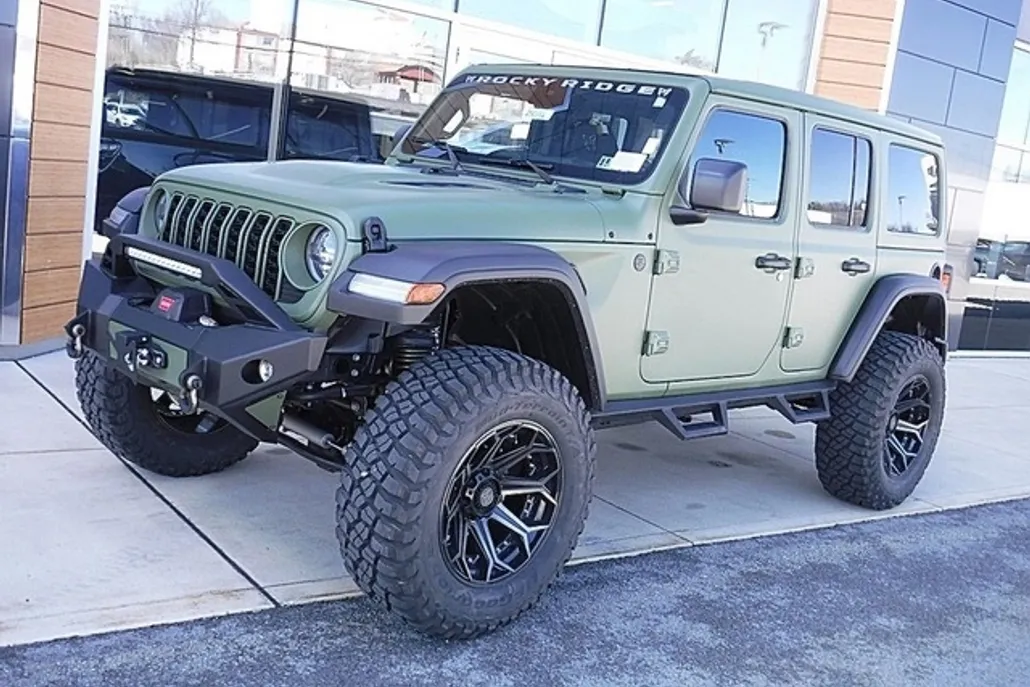 2025 Jeep Wrangler photo 1
