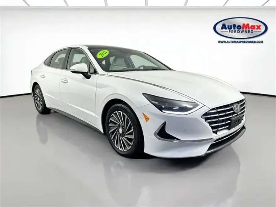 2022 Hyundai Sonata Hybrid Limited photo 1