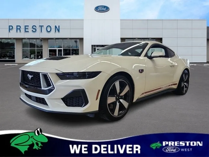 2025 Ford Mustang GT Premium photo 1