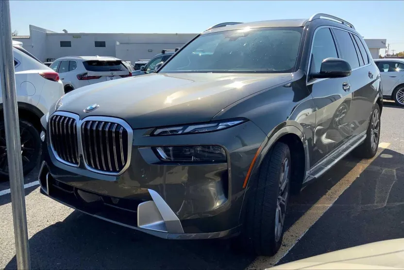 2023 Bmw X7 xDrive40i photo 1