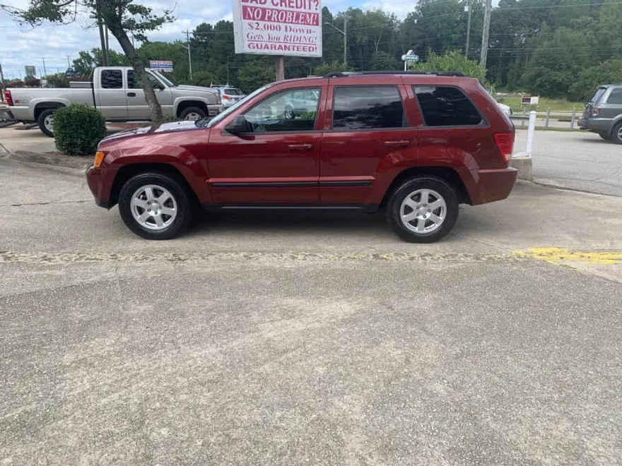 2008 Jeep Grand Cherokee Laredo photo 1