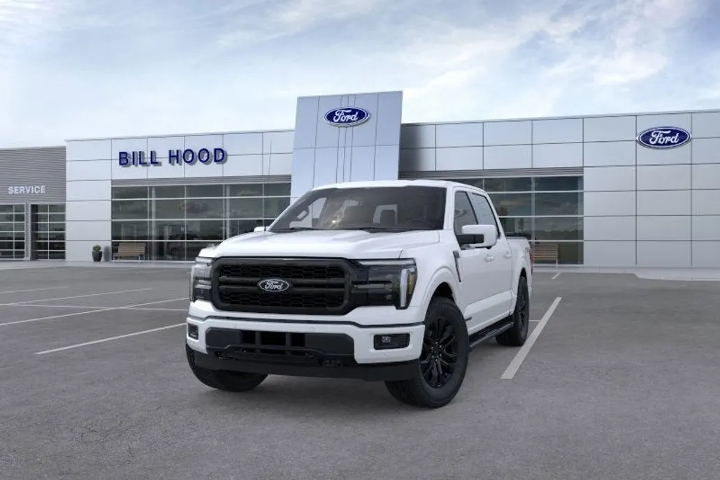 2025 Ford F-150 Lariat photo 1