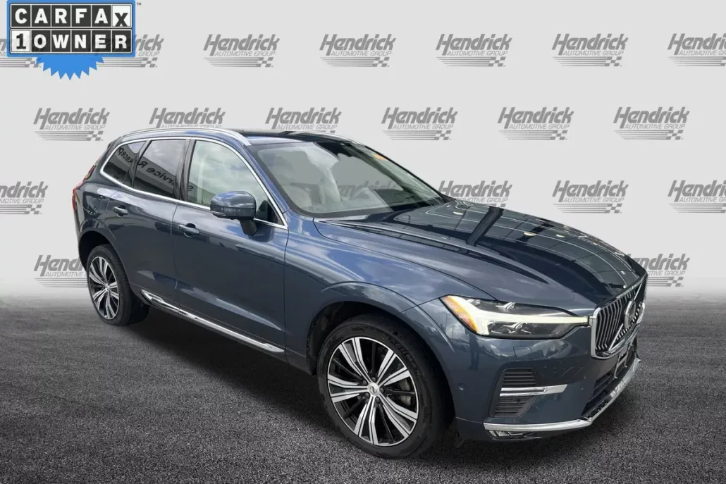 2022 Volvo XC60 Inscription photo 1