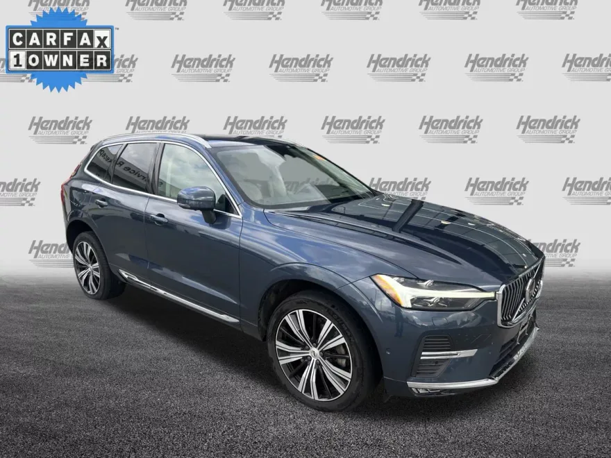 2022 Volvo XC60 Inscription photo 1