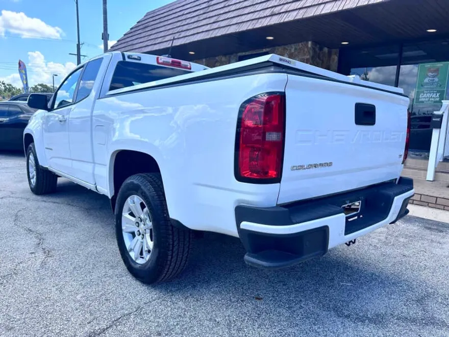 2022 Chevrolet Colorado LT photo 1
