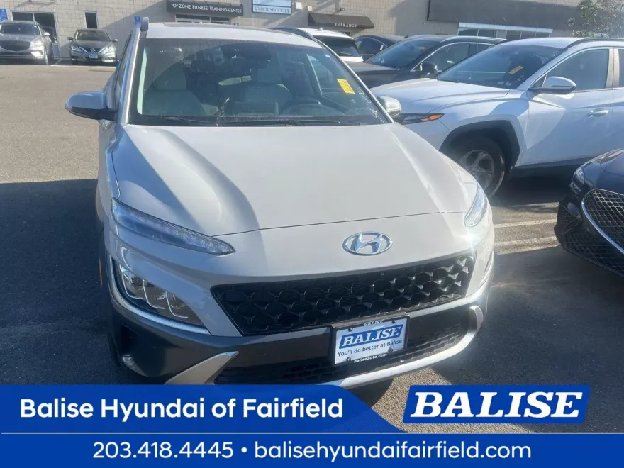 2023 Hyundai Kona Limited photo 1