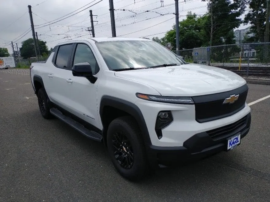 2024 Chevrolet Silverado EV Work Truck photo 1