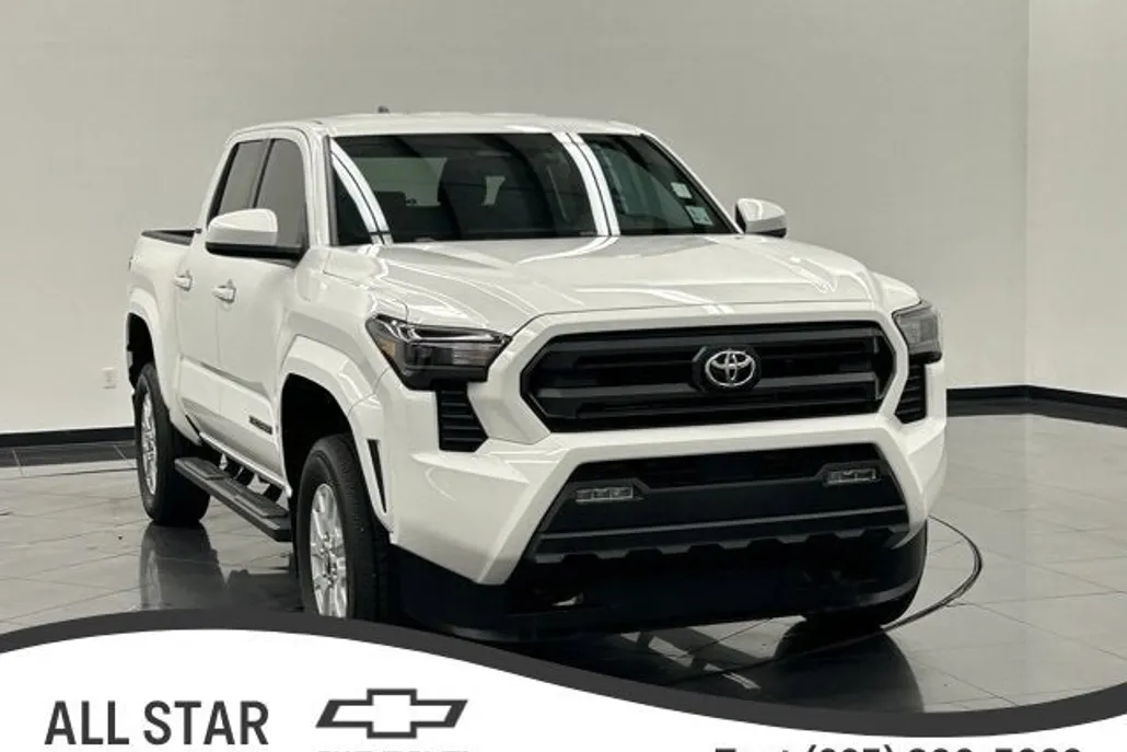 2024 Toyota Tacoma SR5 photo 1