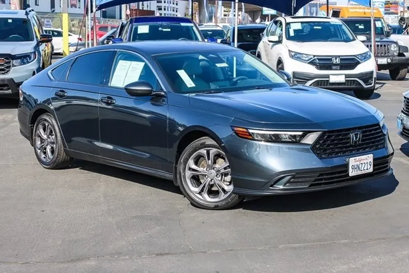 2023 Honda Accord 1.5T EX photo 1