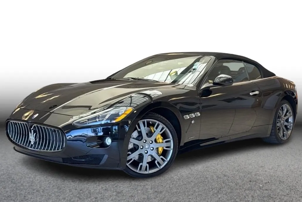 2013 Maserati Granturismo Sport photo 1
