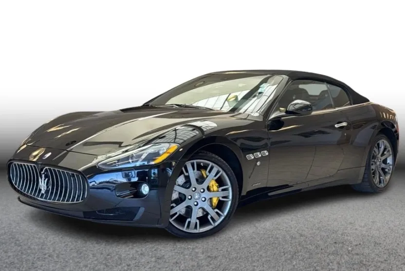 2013 Maserati Granturismo Sport photo 1