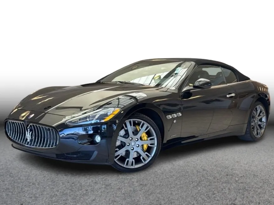 2013 Maserati Granturismo Sport photo 1