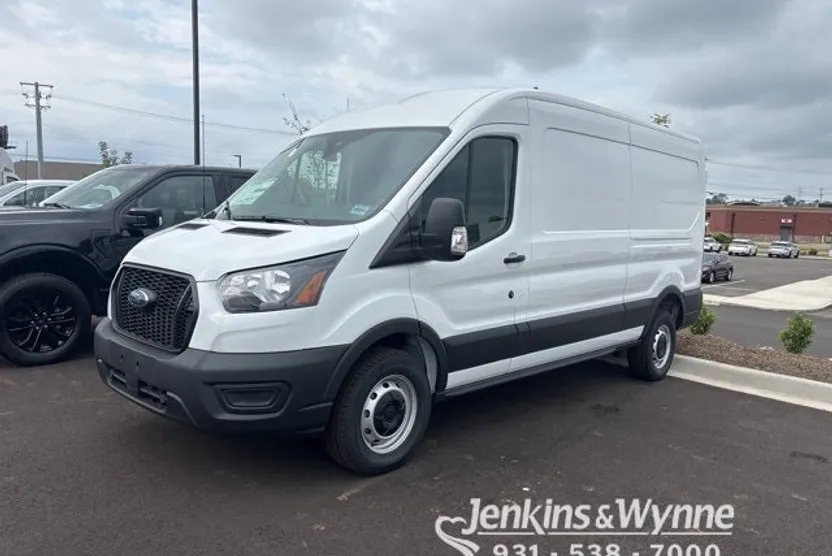 2025 Ford Transit photo 1