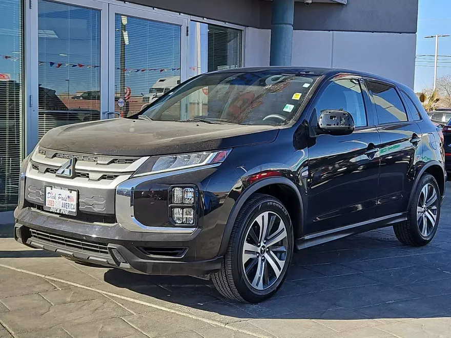 2021 Mitsubishi Outlander Sport ES photo 1