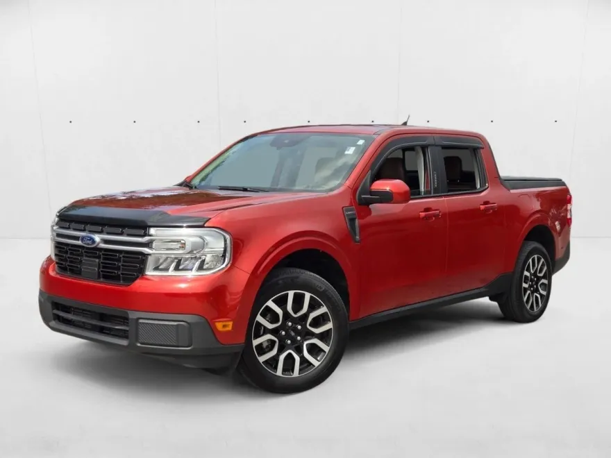 2022 Ford Maverick Lariat photo 1