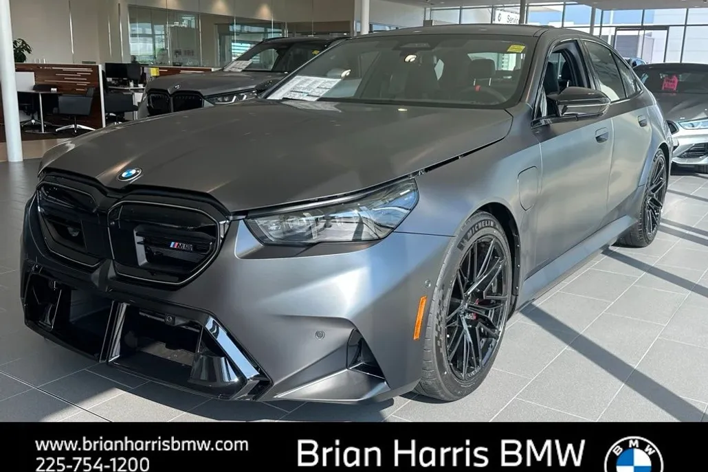2026 Bmw M5 5 photo 1