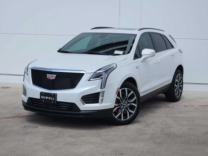 2025 Cadillac XT5 Sport photo 1