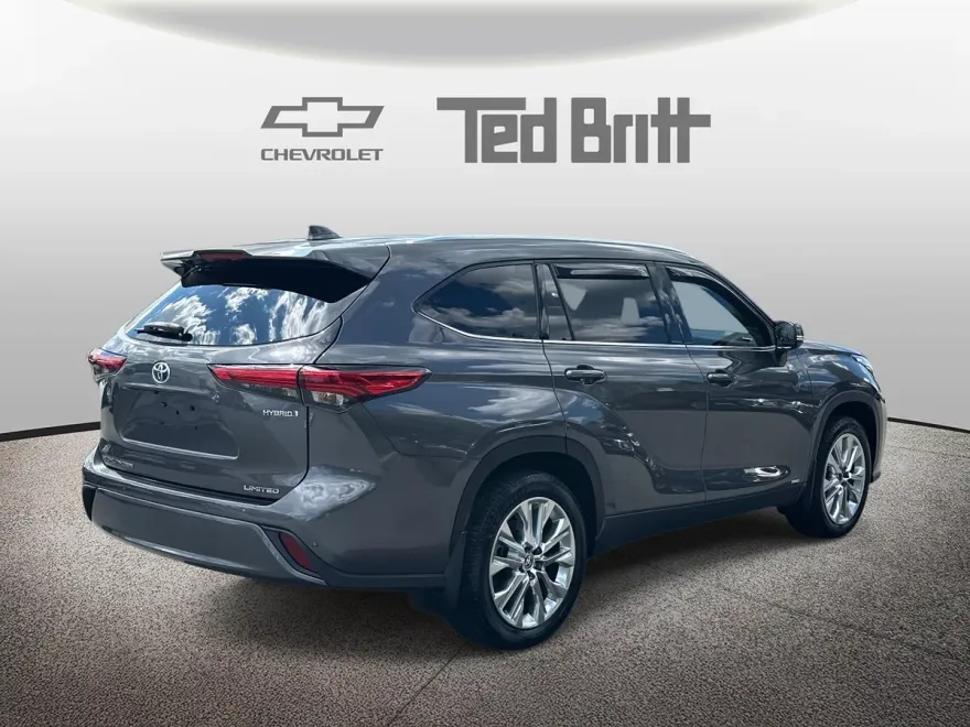 2023 Toyota Highlander Hybrid Limited photo 1