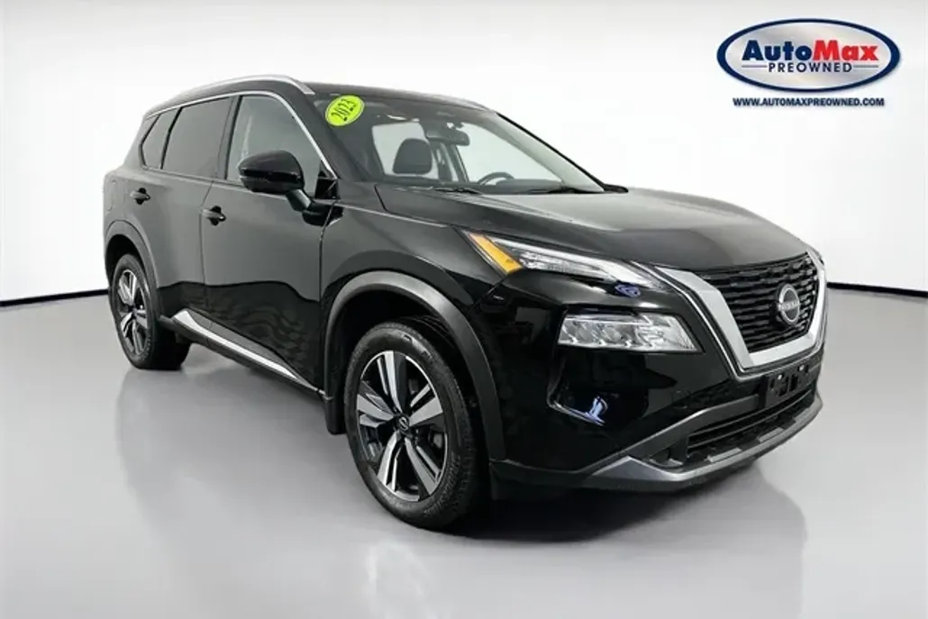 2023 Nissan Rogue SL photo 1