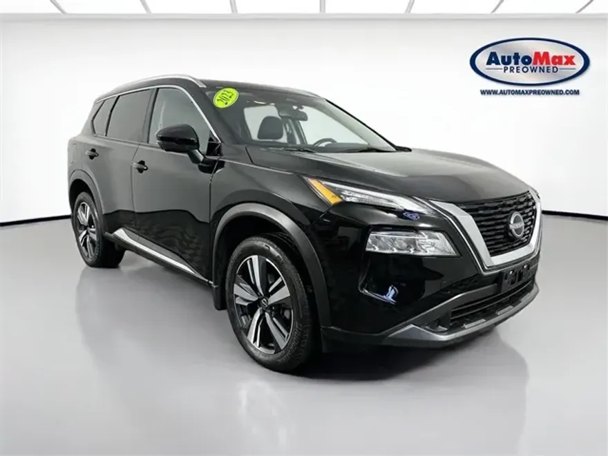 2023 Nissan Rogue SL photo 1