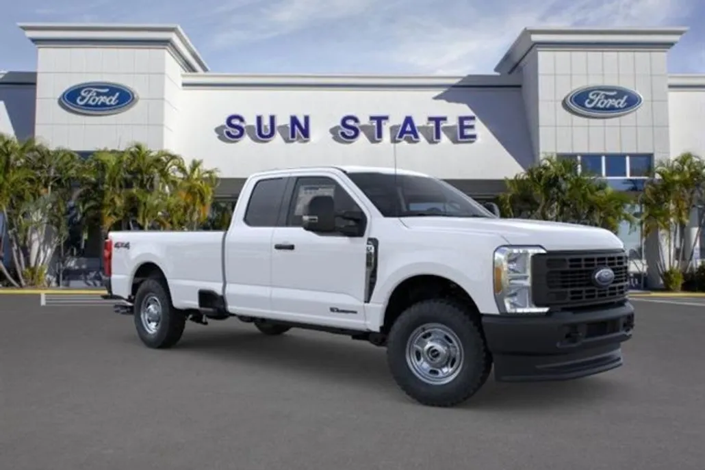 2025 Ford F-250 XL photo 1