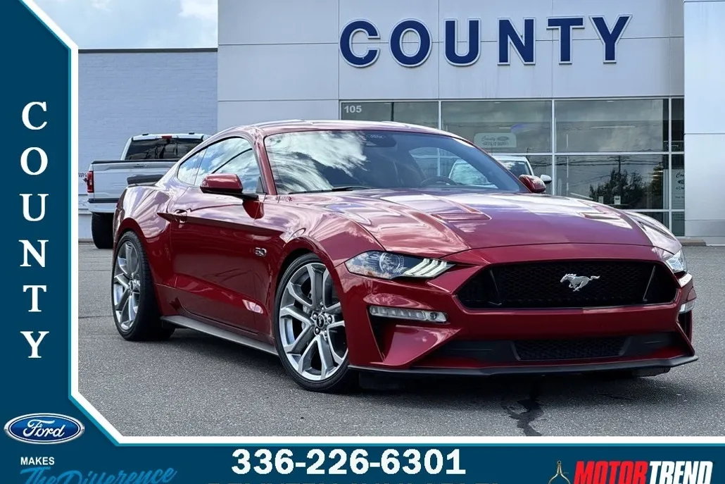 2022 Ford Mustang GT Premium photo 1