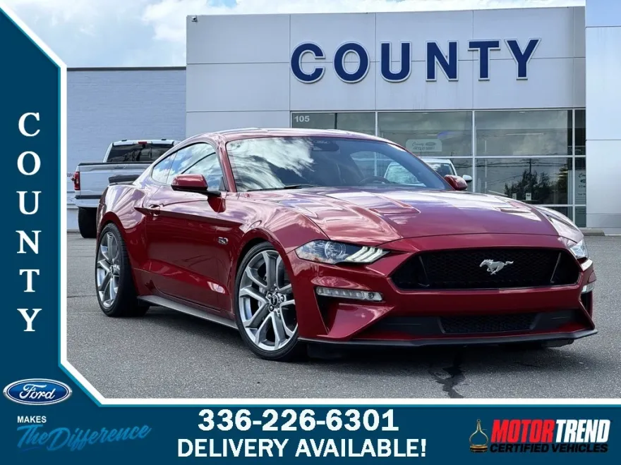 2022 Ford Mustang GT Premium photo 1