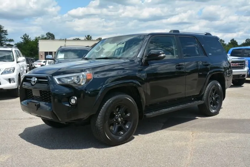 2021 Toyota 4Runner SR5 Premium photo 1