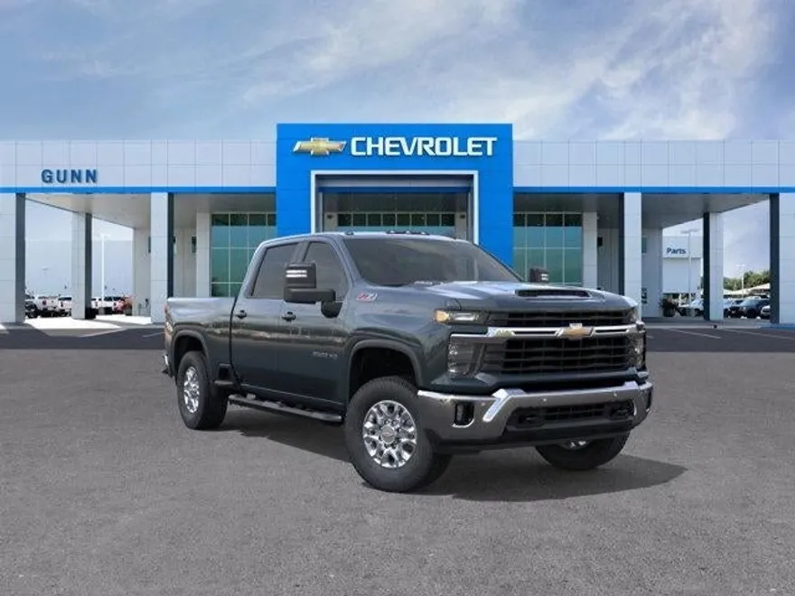 2026 Chevrolet Silverado 2500HD LT photo 1