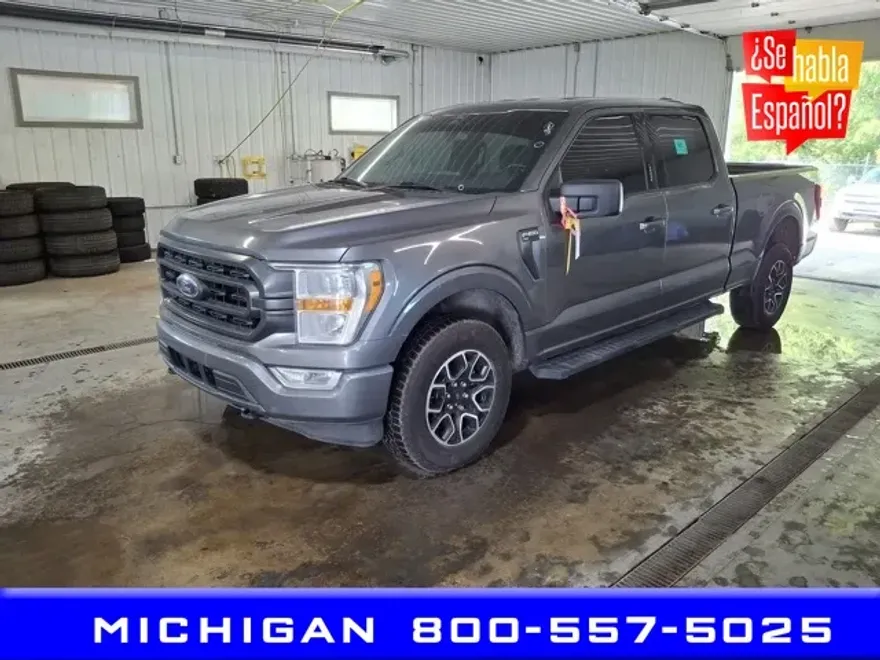 2022 Ford F-150 XLT photo 1