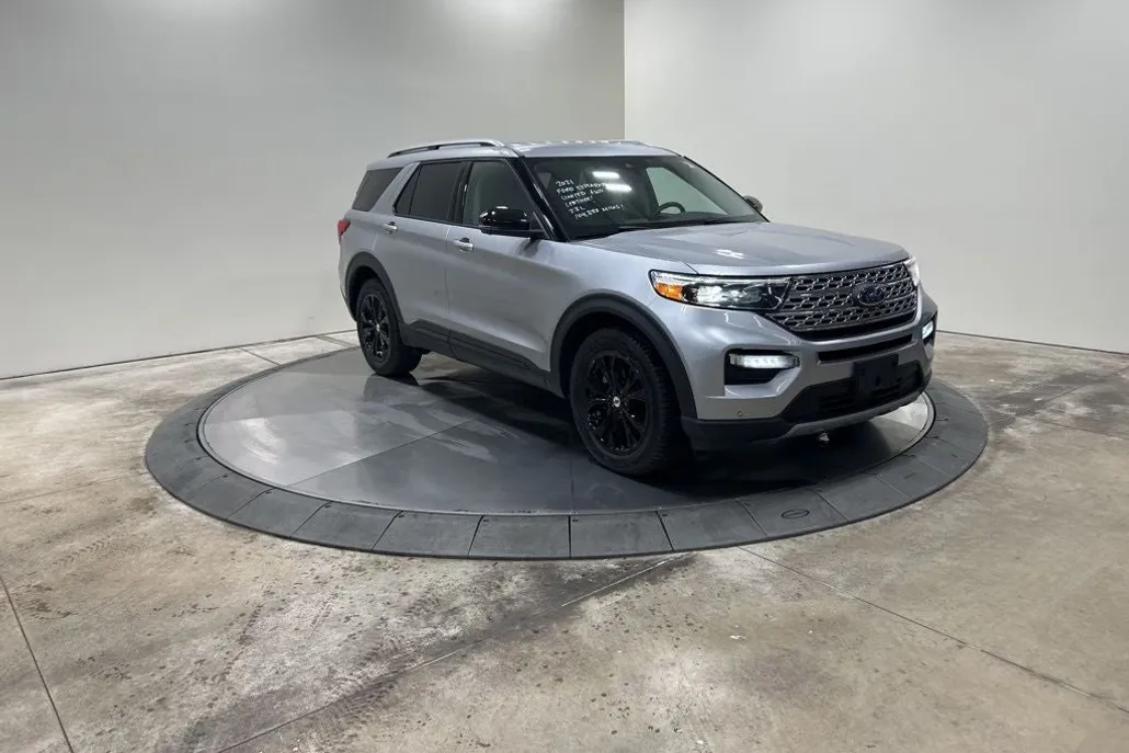 2021 Ford Explorer Limited photo 1