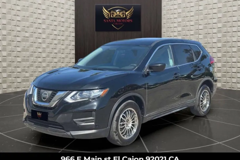 2017 Nissan Rogue S photo 1