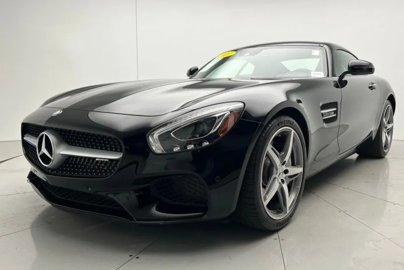 2017 Mercedes Benz AMG GT photo 1